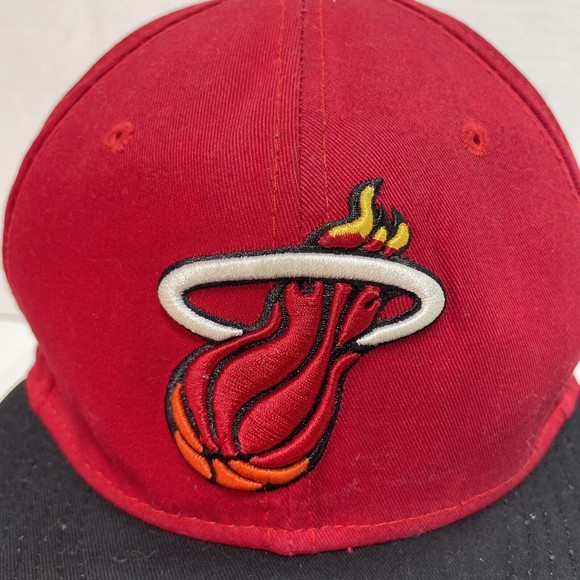 Miami Heat New Era 9FIFTY Hardwood Classics Snapback Red NBA Adjustable Hat cap - Picture 2 of 10